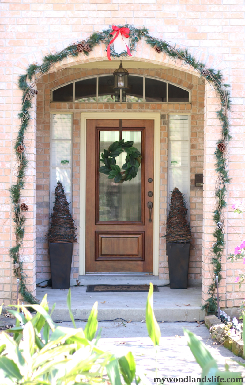 Budgetfriendly outdoor Christmas decorations My Woodlands Life