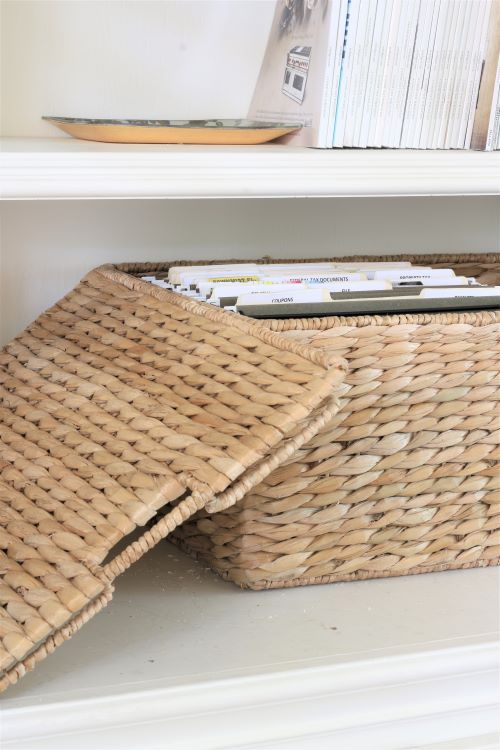 How to make a decorative file organizer with a water hyacinth basket and mesh file frame 