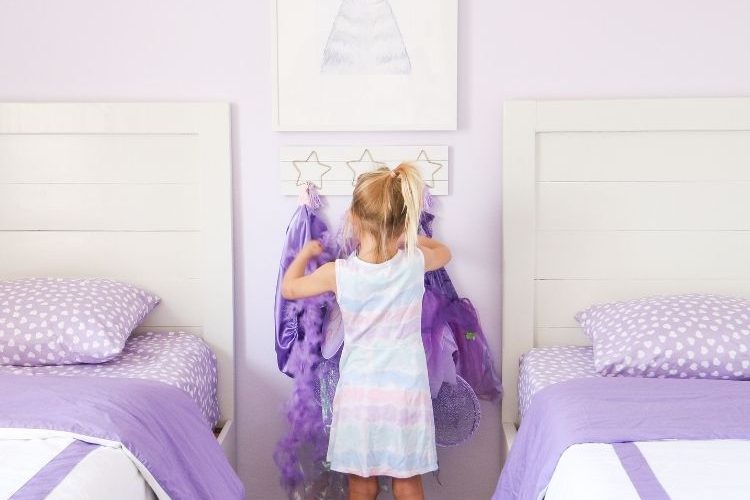 The Dot’s Purple Bedroom Makeover