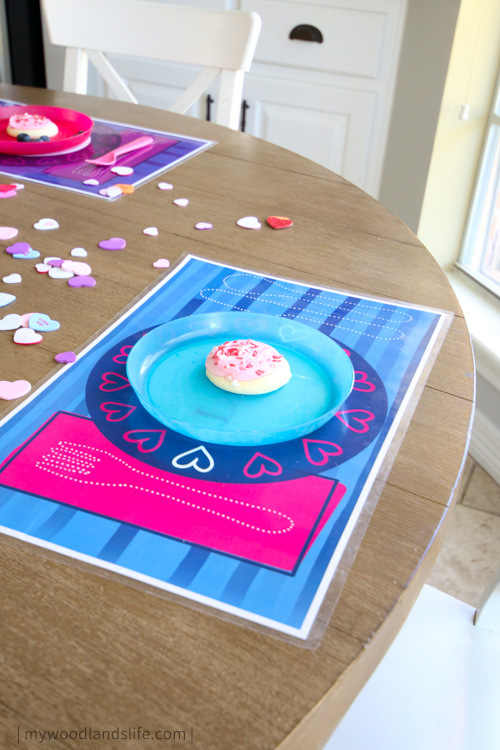 DIY blue and pink kids printable placemats for Valentine's Day and free printable